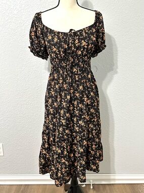Midi Dress Woman’s Large Dark Floral Smocked Tiered Milkmaid Cottagecore Prairie